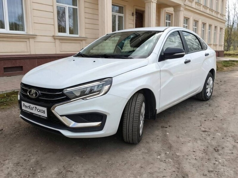 Лада Веста
